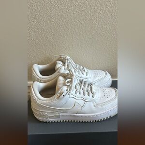 Nike Air Force 1 shadow